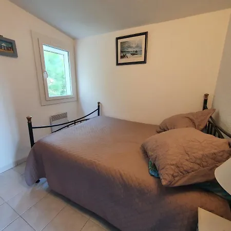 2 Pieces Avec Terrasse En Bord De - Parking - Fr-1-338-96 Apartment